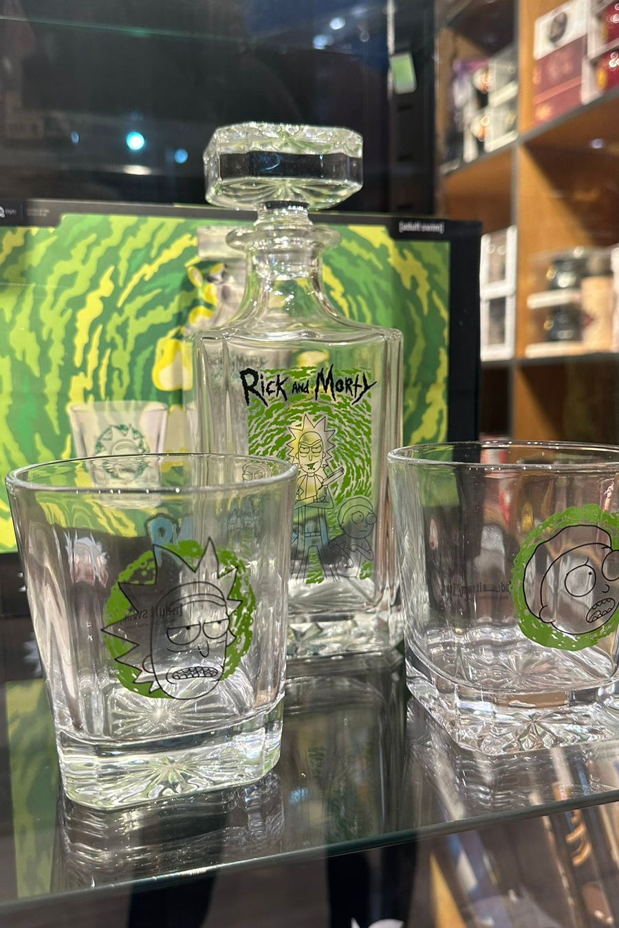 Set Carafe + 2 verres Héros Rick & Morty