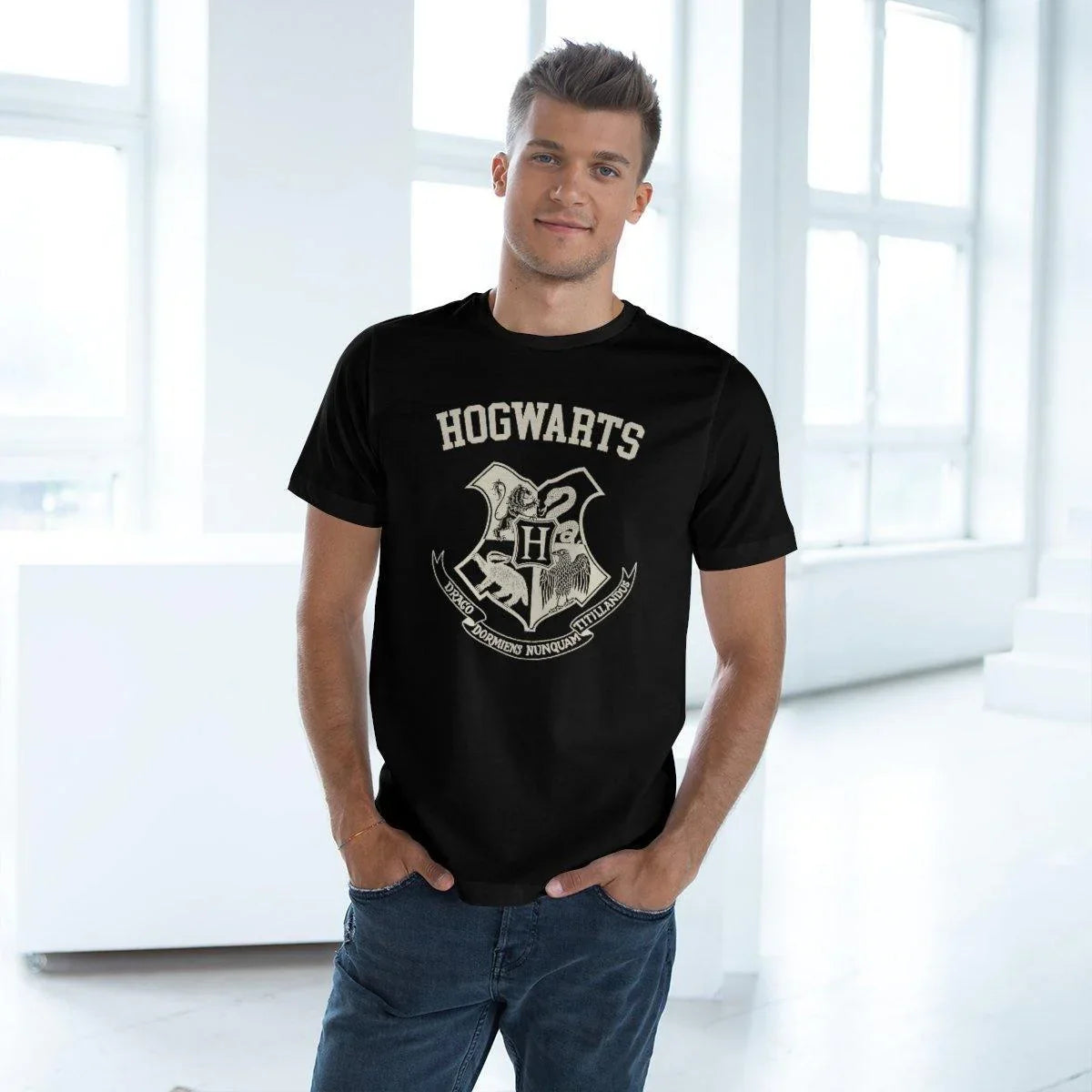 Tshirt Hogwarts University - Geek Store